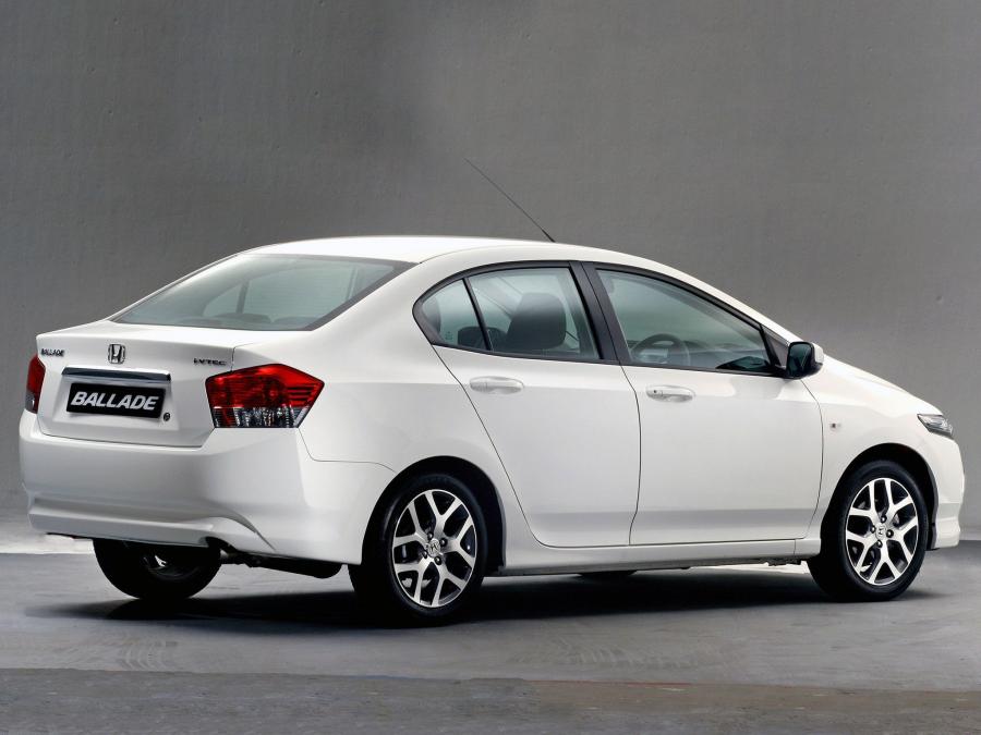  Honda Ballade 2011 года  (фото 19 из 21)